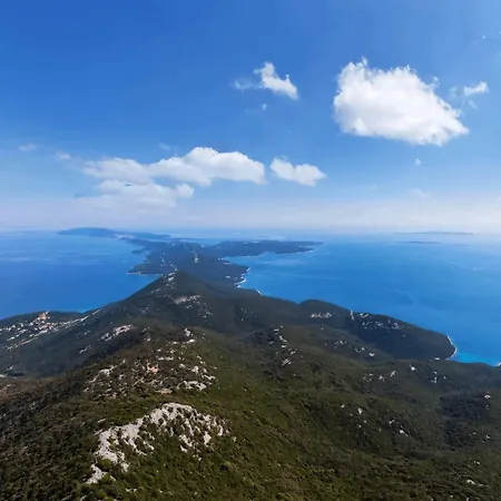 Karolina Großes Meerblick 2000qm Garten Familien Gruppen Insel Lošinj Nerezine