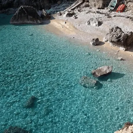 Casa de Férias Karolina Grosses Meerblick 2000qm Garten Familien Gruppen Insel Losinj