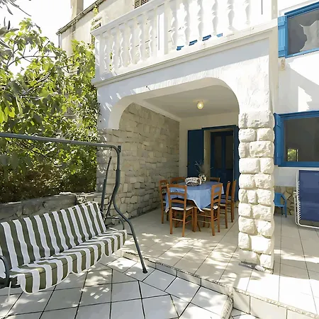 Karolina Großes Meerblick 2000qm Garten Familien Gruppen Insel Lošinj Ferienhaus Nerezine