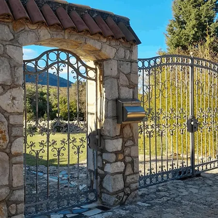 Casa de Férias Karolina Grosses Meerblick 2000qm Garten Familien Gruppen Insel Losinj
