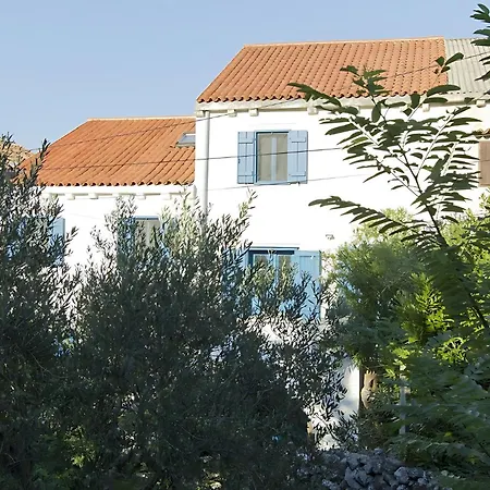 Zur Erholung Am Insel Cres, Losinj, Istrien + 2000qm Garten & Meerblick! Nerezine