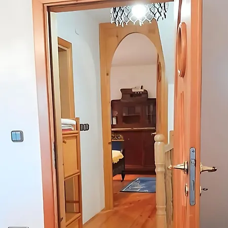 Zur Erholung Am Insel Cres, Losinj, Istrien + 2000qm Garten & Meerblick! Holiday home Nerezine
