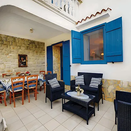 Holiday home Karolina Grosses Meerblick 2000qm Garten Familien Gruppen Insel Losinj *