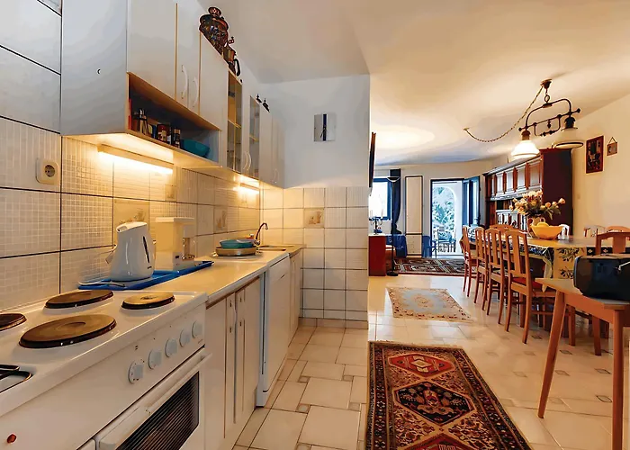 Karolina Grosses Meerblick 2000qm Garten Familien Gruppen Insel Losinj