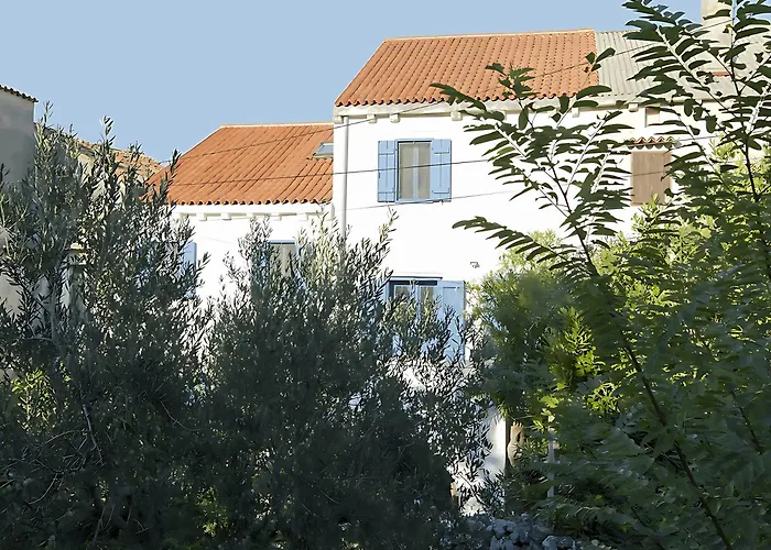 Karolina Grosses Meerblick 2000qm Garten Familien Gruppen Insel Losinj Prázdninový dům *