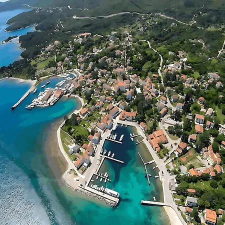 Karolina Grosses Meerblick 2000qm Garten Familien Gruppen Insel Losinj * Nerezine